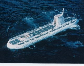 アトランティスサブマリン (潜水艦)