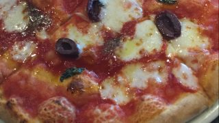 關島正港窯燒披薩-CRUST Pizzeria Napoletana